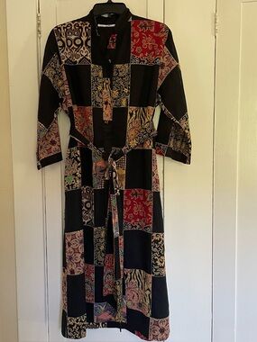 Catherine Ogust Penthouse Gallery Black Patchwork Print Long Sleeve Dress